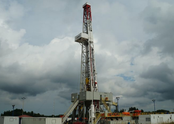 Kina po shpon një vrimë 10 mijë metra të thellë në koren e Tokës