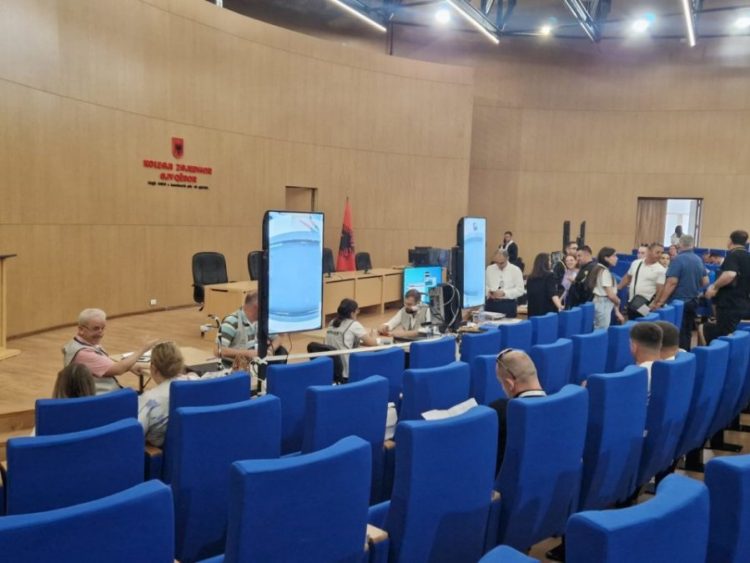 Zgjedhjet e 14 Majit, nis rinumërimi i votave për Bashkinë e Kuçovës