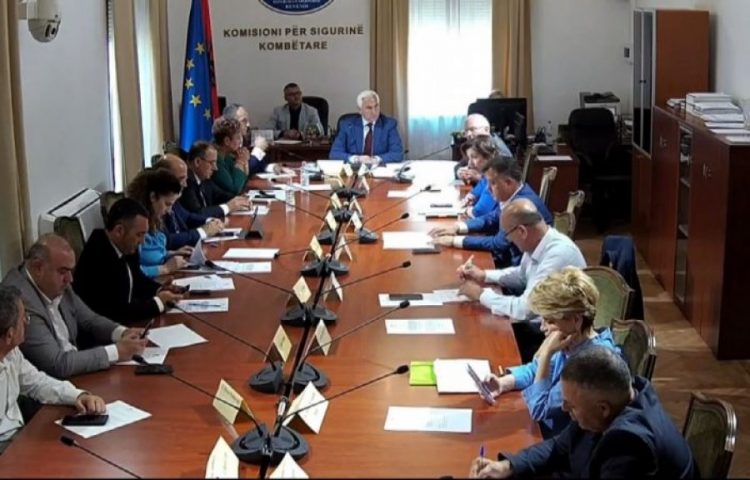 Tensionet në kampin Ashraf të Manzës, objekt debati në Komisionin e Sigurisë