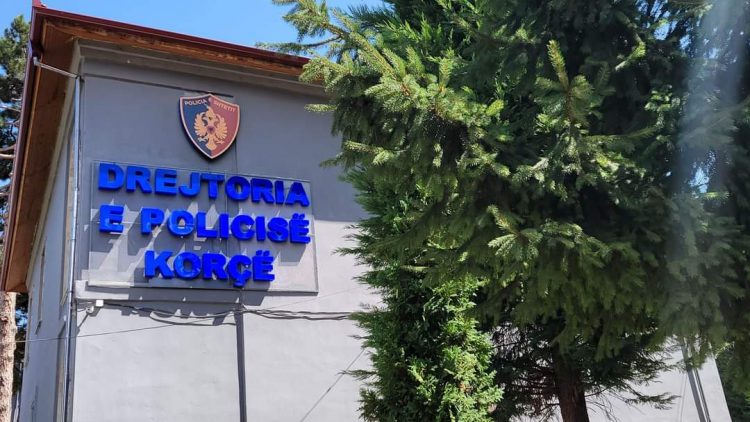 Arrestohet super-mashtruesja nga Korça, përvetësoi 3 milionë euro nga bizneset përmes një poste private