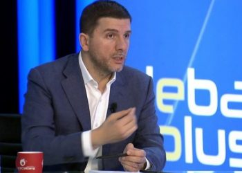 Krasniqi akuzon rëndë Kurtin: Qeveria e tij, më e korruptuara në histori