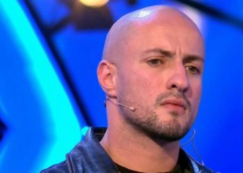 Çfarë po ndodh me Kristin? Ish-banori u ‘thyen zemrën’ fansave me postimet e fundit