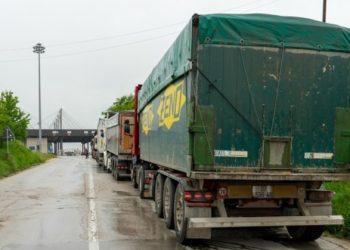 Vazhdojnë të bllokuara tri pika kufitare të Kosovës me Serbinë