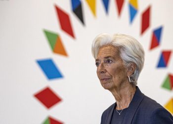 Banka Qendrore Europiane njofton një tjetër rritje të normës së interesit, Italia kundër: Rrezikojmë recesionin