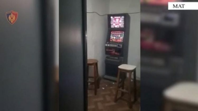 Lojra fati të paligjshme, arrestohen dy vëllezër në Mat