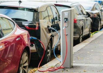 Lamtumirë nafta dhe benzina? Ja çfarë deklaron BE-ja