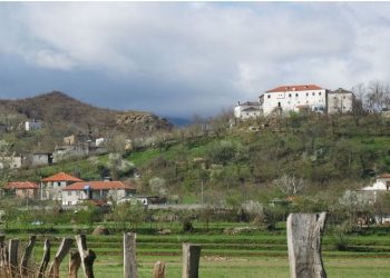 Kishte dalë për të mbledhur kërpudha, gjendet i pajetë në kanal 25-vjeçari në Mat