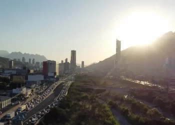 Vala e të nxehtit merr mbi 100 jetë në Meksikë