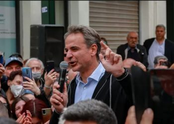 Heshtje zgjedhore në Greqi, Mitsotakis dhe Tsipras përmbyllën mitingjet