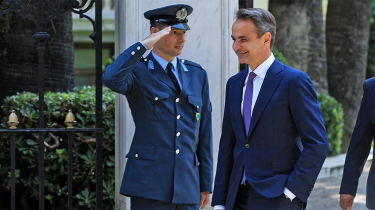 Zgjedhjet në Greqi/ Në orën 17:00 shpallet qeveria. Kush mund të jenë ministrat e rinj?