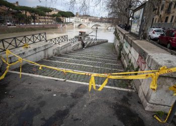 Moti i keq rikthehet në Itali, lëshohet alarmi në Abruzzo, Basilicata dhe Kalabria