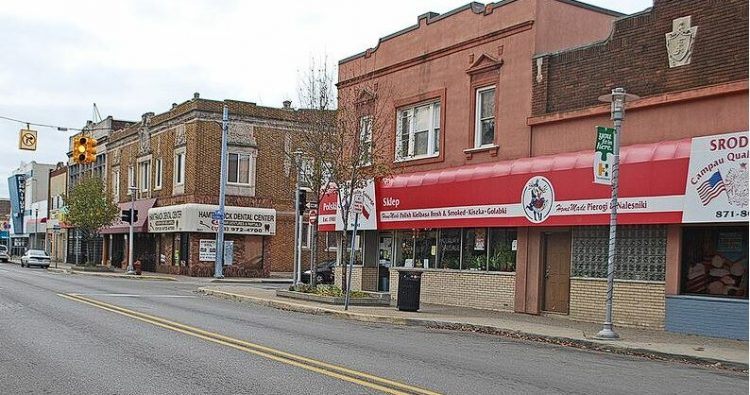 Këshilli mysliman ndalon flamujt LGBTQ+ në Miçigan