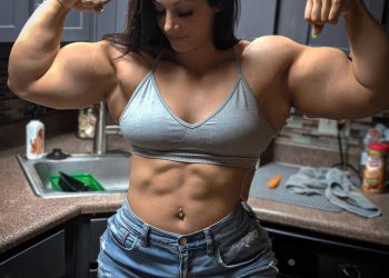 7 gjërat që meshkujt adhurojnë tek femrat, pavarësisht nga gjatësia e trupit