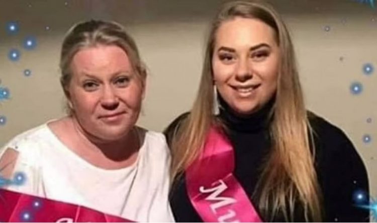 Ndodh edhe kjo, nënë e bijë lindin në të njëjtën kohë