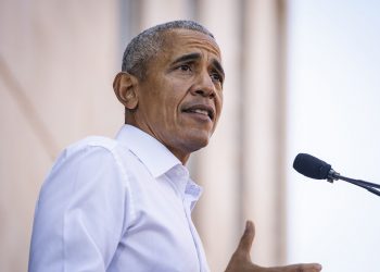 I dyshuar për trazirat në Capitol Hill, arrestohet 37-vjeçari i armatosur pranë rezidencës së Obamës. Çfarë fshihte në furgon?