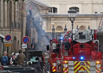 Një i zhdukur pas shpërthimit në Paris, 6 të plagosur rëndë