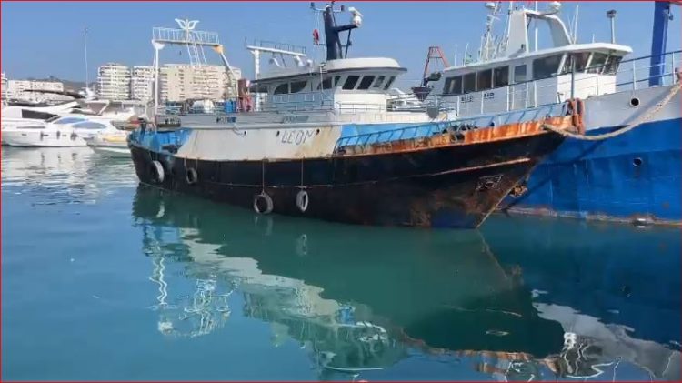Ndalohen 3 peshkarexha me naftë kontrabandë në Durrës