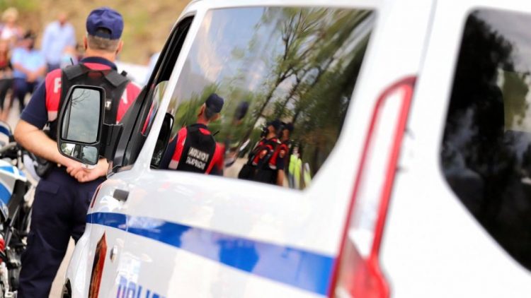 Fenomeni/ Eksperti i sigurisë ngre alarmin: Nuk dimë kush është polici e kush është krimineli