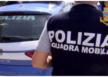 Plagosi me thikë policin në Itali, arrestohet shqiptari
