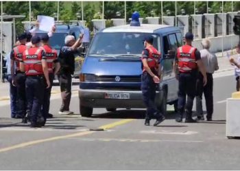 Viktima në qendrën e muxhahedinëve në Manzë, policia e mohon