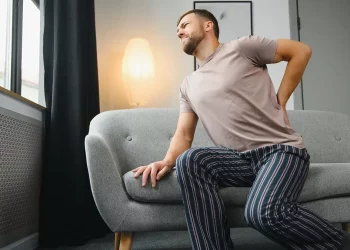 Gurët në veshka/ Temperaturat e larta rrisin rrezikun. Si të mbroheni?