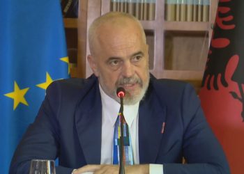 Rama propozon draft për Asociacionin pa pyetur Kurtin: Nuk është fati i tij