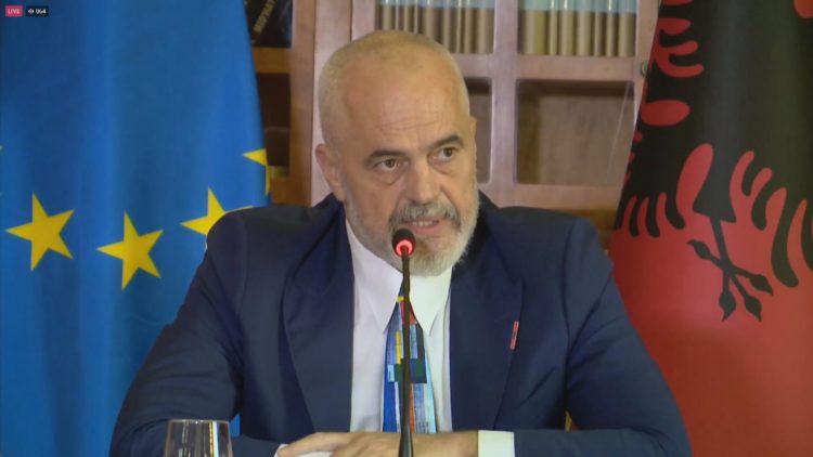 Rama propozon draft për Asociacionin pa pyetur Kurtin: Nuk është fati i tij