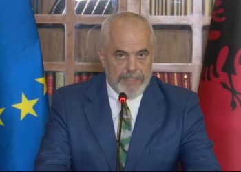 Plani franko-gjerman/ Rama thirrje liderëve europianë: Rajoni s’mund të jetë pjesë e lojës politike