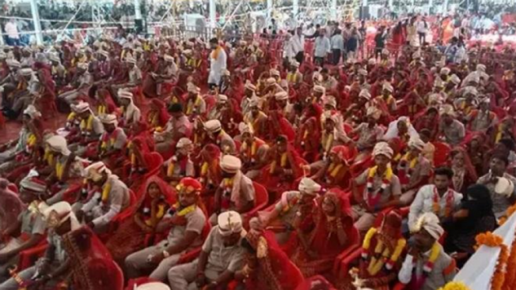 2,143 çifte martohen brenda 6 orësh, thyejnë rekordin Guinness