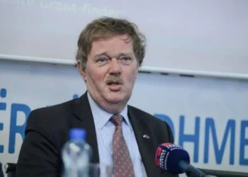 Ish-ambasadori i Holandës: Borrell tregoi sërish se nuk është i paanshëm