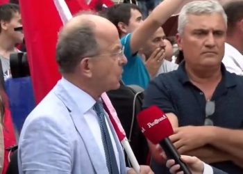 Sazan Guri thirrje Ramës: Bashkohu me Kurtin, Kosova në gjendje lufte