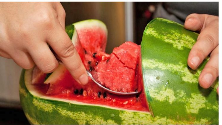 Çfarë ndodh me trupin nëse konsumoni shalqi