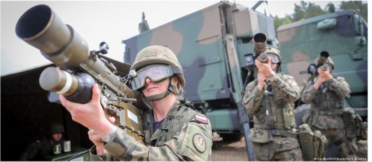 Rusia dhe NATO, manovra të flotave njëkohësisht në Baltik