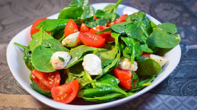 Si të përfitoni më shumë hekur nga ushqimet tuaja? Ja mënyrat e sakta