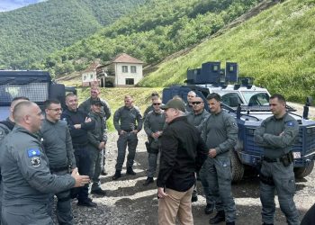 Ministri Sveçla viziton veriun: Sovraniteti është i patjetërsueshëm