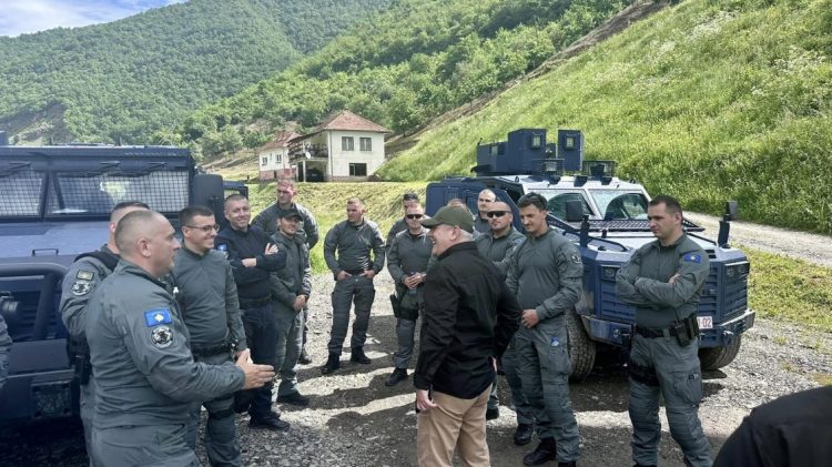 Ministri Sveçla viziton veriun: Sovraniteti është i patjetërsueshëm