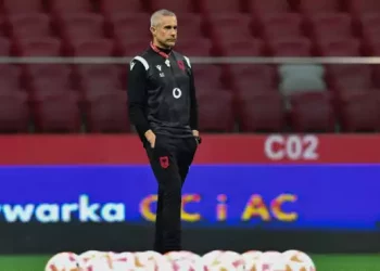 Kombëtarja/ Sylvinho nis stërvitjen me grup të cunguar