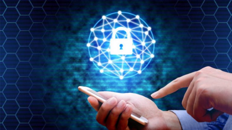 Kryeministri australian këshillon qytetarët: Fikini telefonat çdo ditë nga 5 minuta