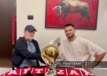 Partizani blindon kapitenin, Telushi firmos kontratën me ‘demat’
