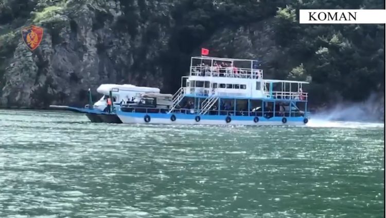 VIDEO/ Aktivitet i paligjshëm, bllokohet trageti në Liqenin e Komanit