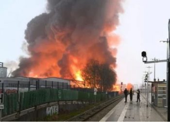 Merr flakë treni me 370 pasagjerë në Austri, 50 të lënduar