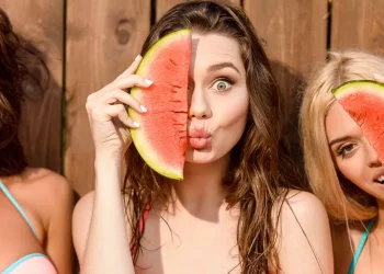 Dhjetë këshilla për të shkuar në plazh me më pak peshë