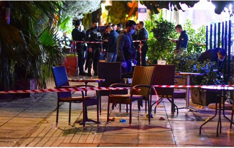 Ekzekutimi i shqiptarit në Athinë, arrestohen 5 persona (Emri)