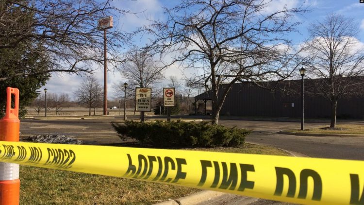 SHBA, të shtëna me armë në një ceremoni diplomimi, 2 të vrarë dhe 5 të plagosur