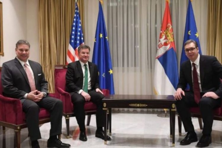 Situata në veriun e Kosovës, Lajçak: Diskutime të gjata me presidentin Vuçiç