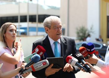 Sali Berisha flet për aferën Mcgonigal: Gjykimi nis në tetor. Ramën s’ka forcë që e shpëton