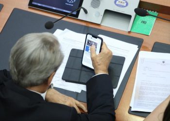 “Përplasje” në Kuvend për çështjen Felaj, mesazhi që shpërqëndroi Berishën