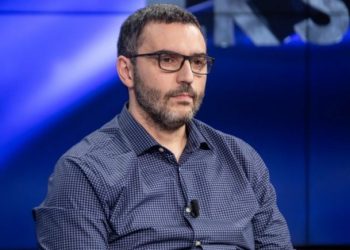 Dhuna e ushtruar nga Rraja-t, Qori: Kjo është Republika e Gangsterëve!