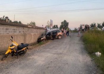 U përplasën me murin, plagosen 3 persona në Lezhë