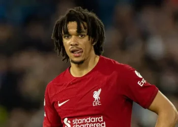 Klopp: Trent do të ketë një sezon të mirë tani që preu…